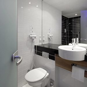 Zimmer mit zwei Einzelbetten